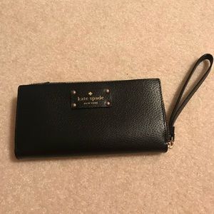 Kate Spade wristlet